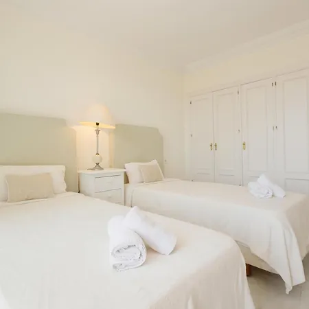 4 Bedroom With Jacuzzi And Terrace With Panoramic Sea Views, In Nueva Andalucia, * Marbella