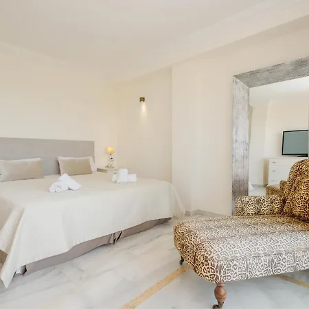 4 Bedroom With Jacuzzi And Terrace With Panoramic Sea Views, In Nueva Andalucia, Apartment